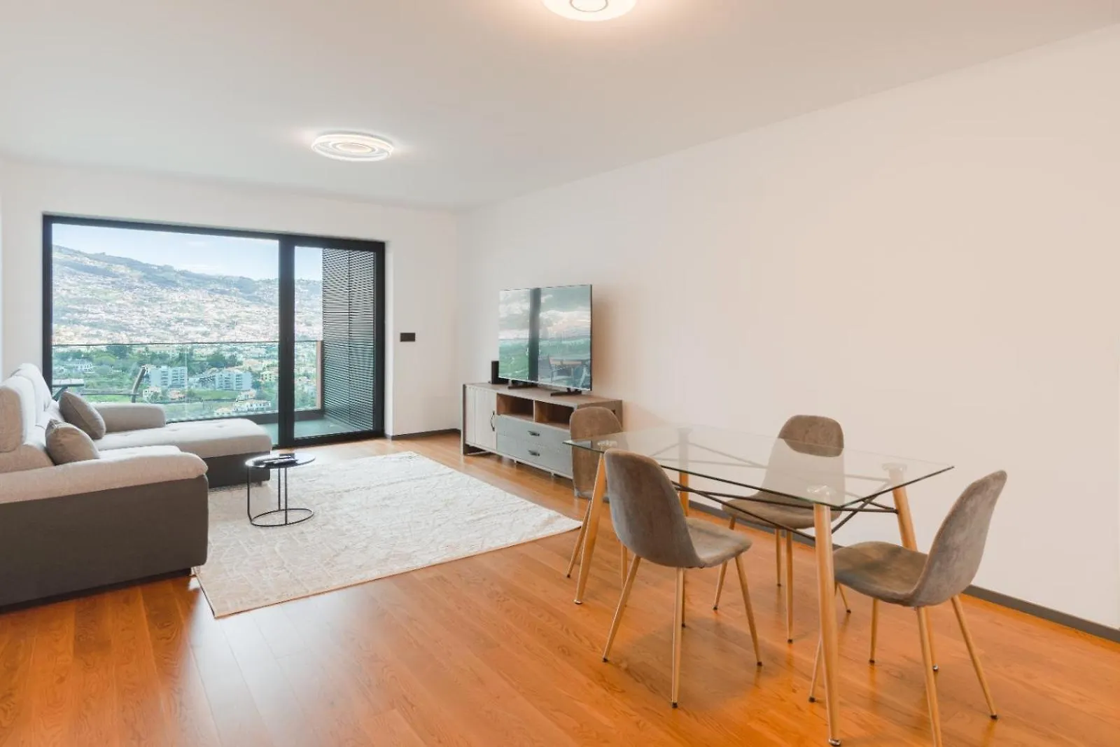 Best View Funchal Vacation Apartment